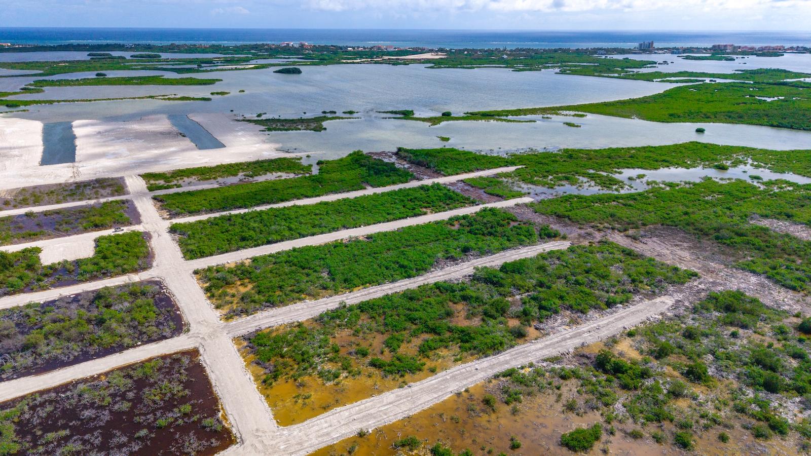 Secret Beach Property For Sale — photo 2