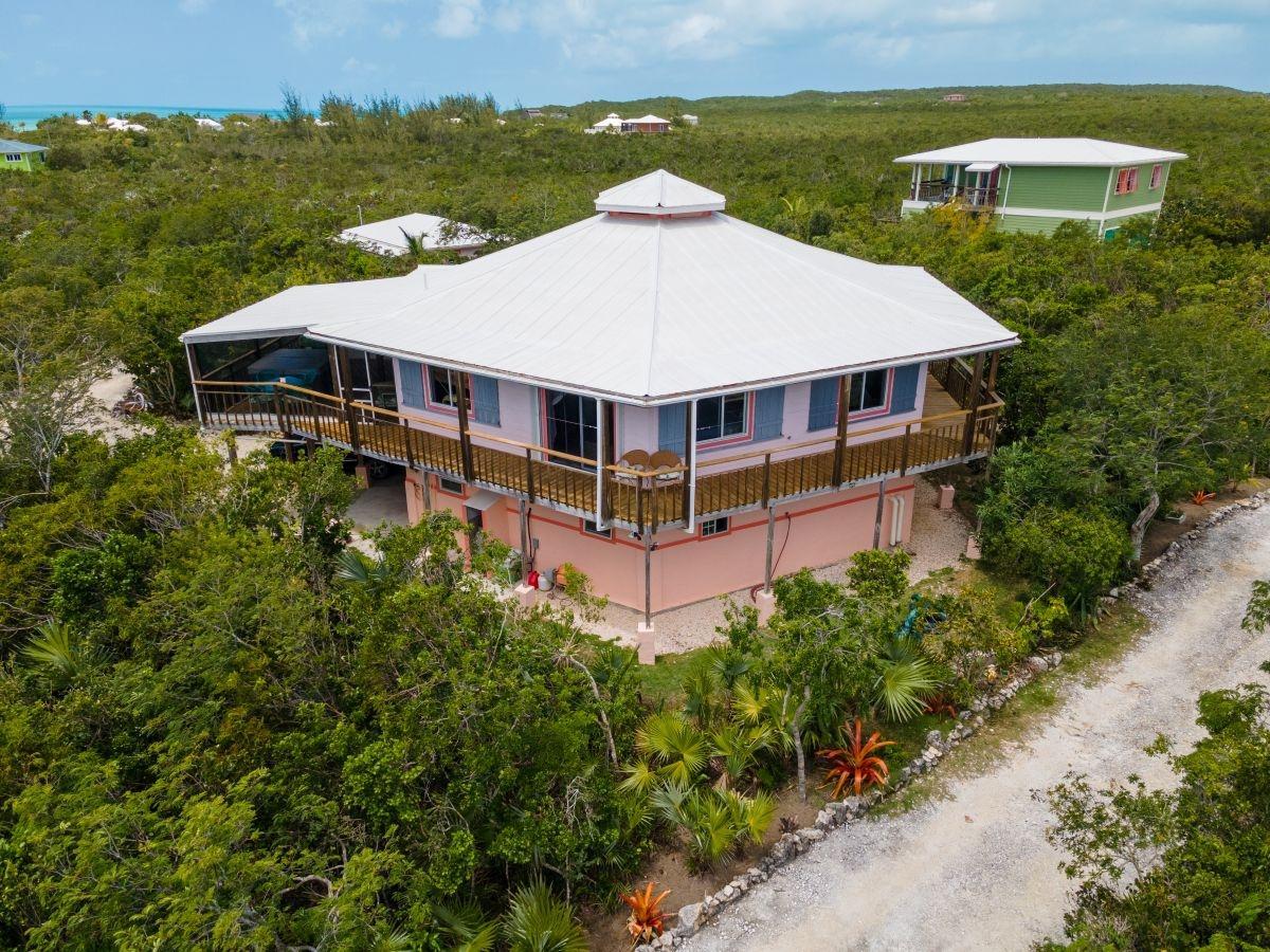 4 bedroom Residence for sale — BRENVILLE MILLER RD. in Long Island, The Bahamas — photo 1