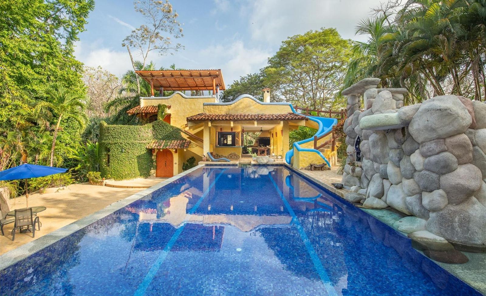 7 Bedroom Luxury Home for Sale, Las Delicias, Santa Teresa, Costa Rica — photo 1