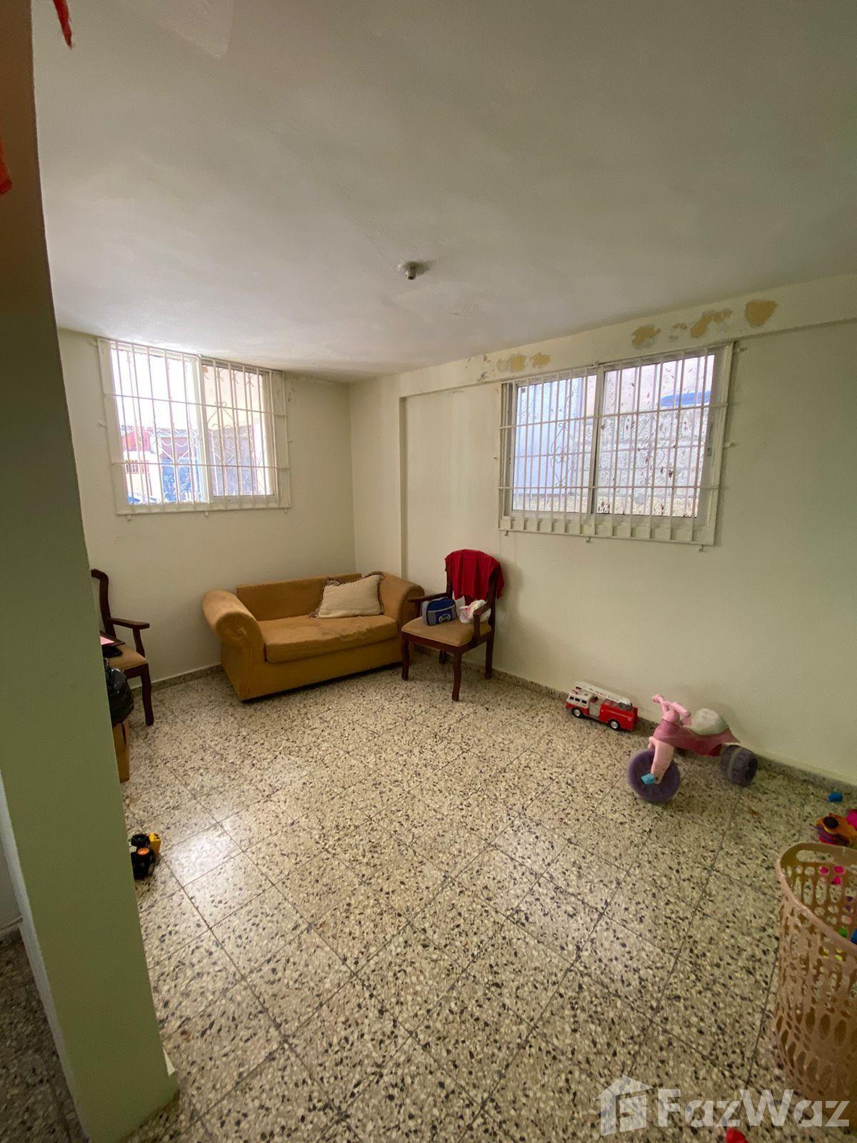 Excellent House for Sale in Lucerna Sector — photo 3