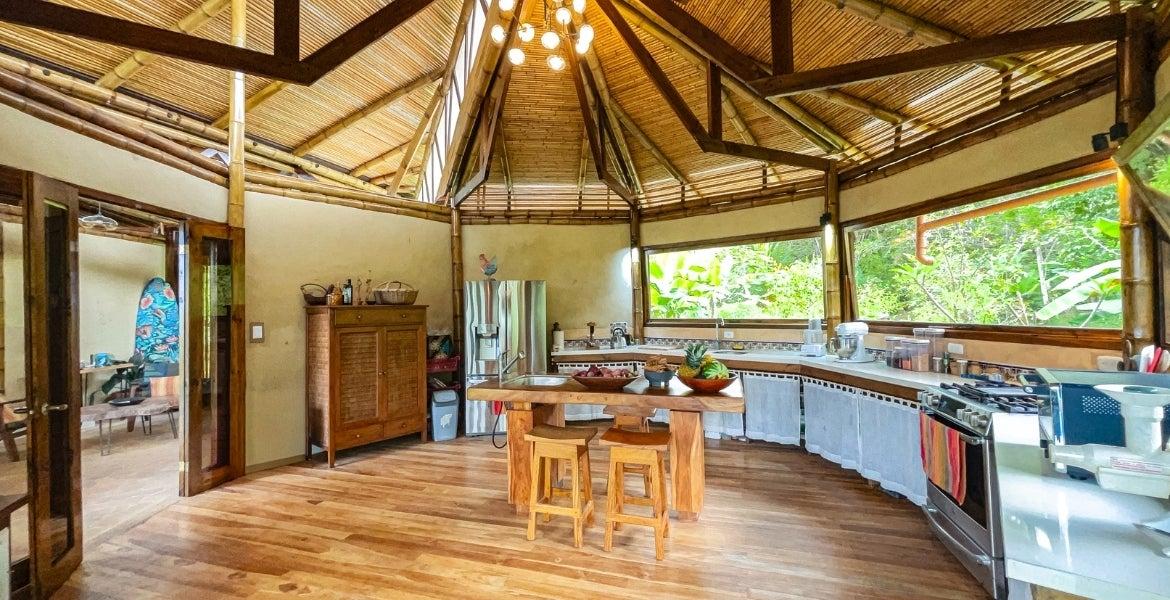 2 Bedroom House for Sale, Las Delicias, Santa Teresa, Puntarenas, Costa Rica — photo 3