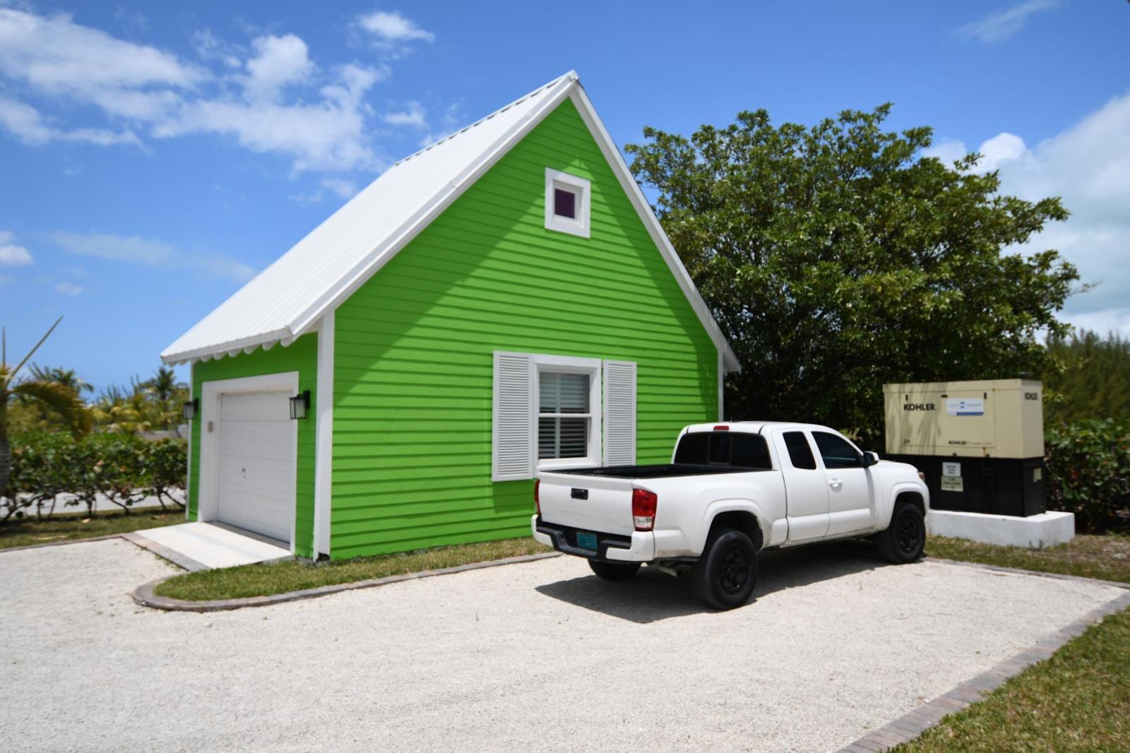 Green Gecko Residence for Sale in Abaco Islands, The Bahamas — photo 3