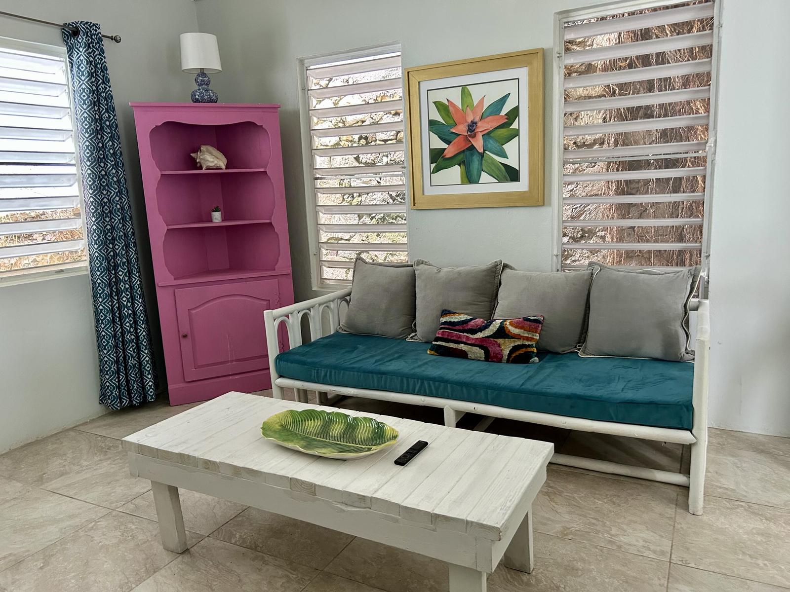 2 Bed, 1 Bath Apartment in Christiansted — photo 1
