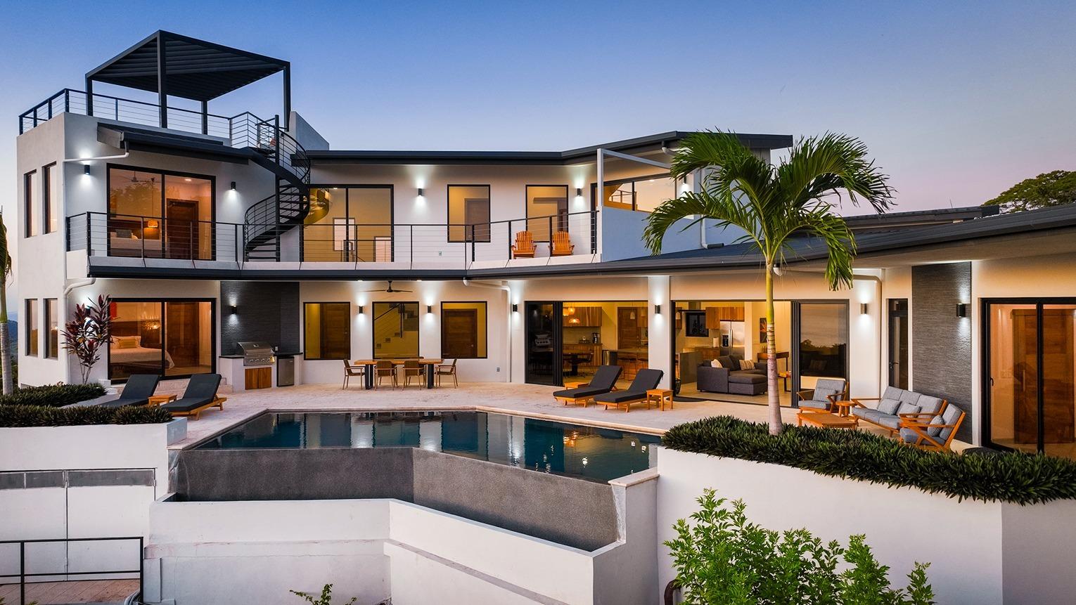 6 Bedroom Luxury Home for Sale in Pacific Heights, Playa Potrero, Costa Rica — photo 1