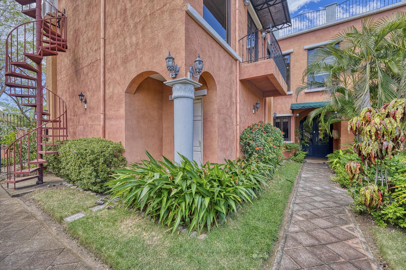 5 Bedroom Home for Sale, Playas del Coco, Guanacaste, Costa Rica — photo 2