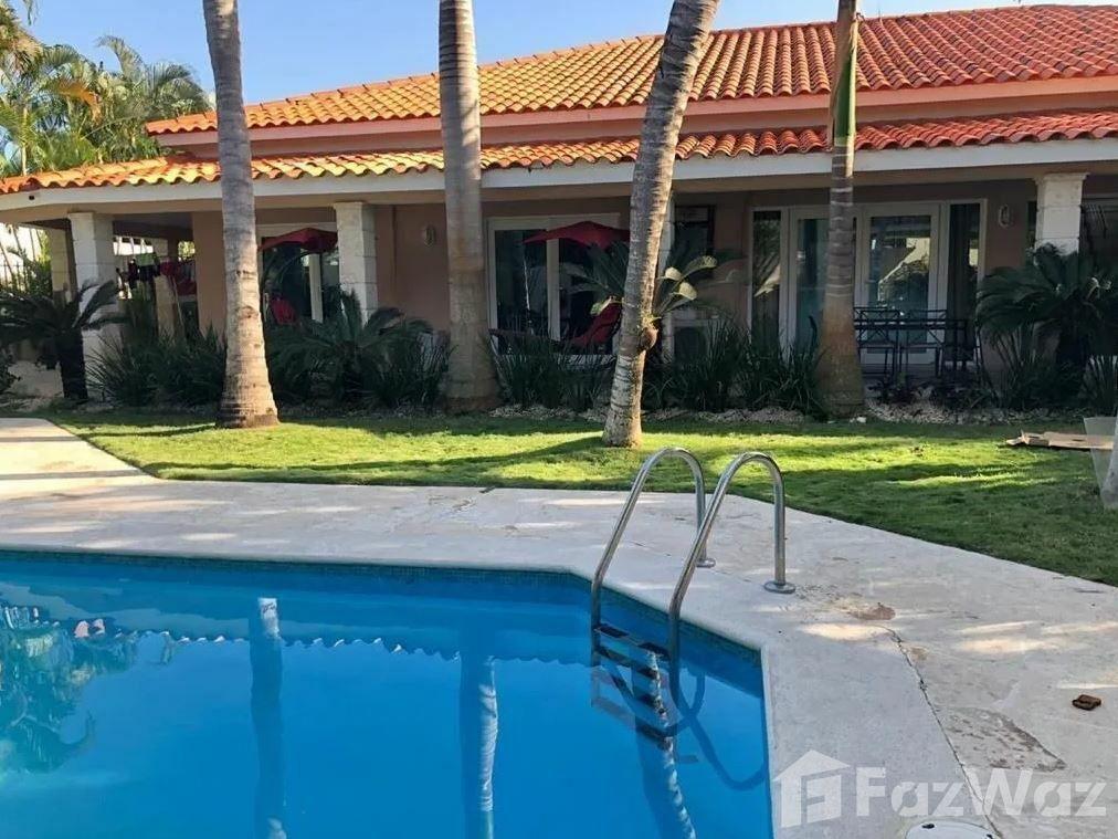7 Bedroom Villa for Sale in Salvaleon De Higuey, La Altagracia — photo 2