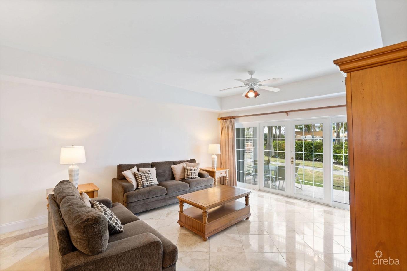 2-bedroom townhouse in Windsor Village 28, Cayman Islands — photo 4