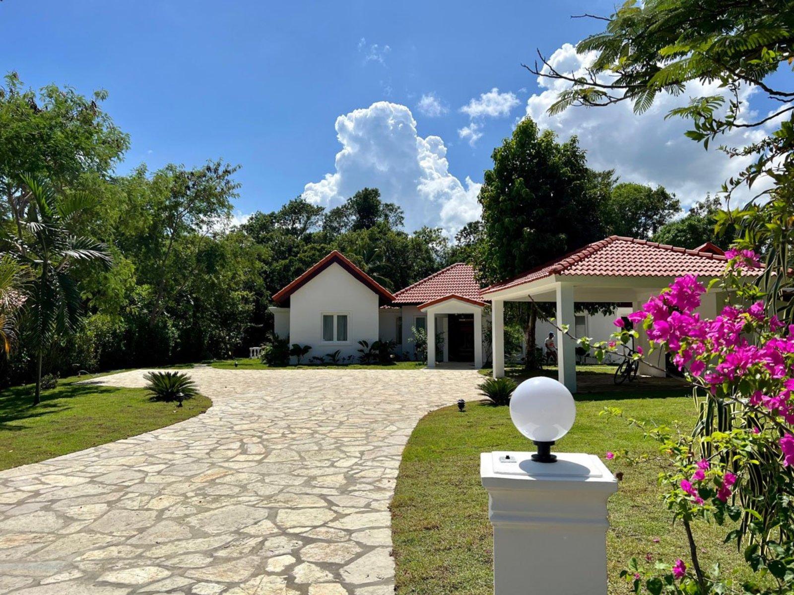 4-bedroom luxury home in Sea Horse Ranch, Cabarete, Dominican Republic — photo 4