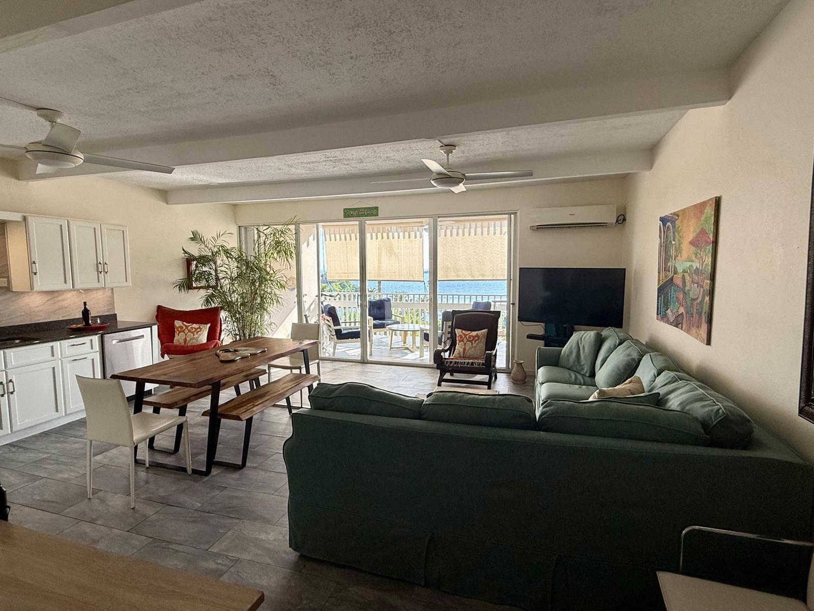 1-bedroom condo in Secret Harbour, Nazareth, St. Thomas — photo 2