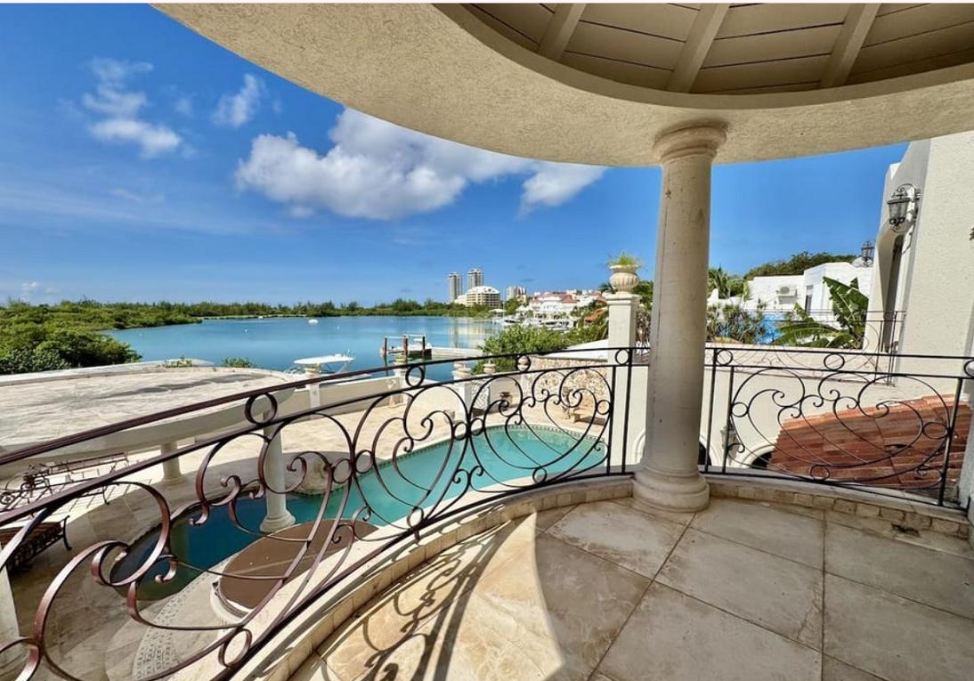 6 Amazon Road 6BR Villa in Point Pirouette — photo 3