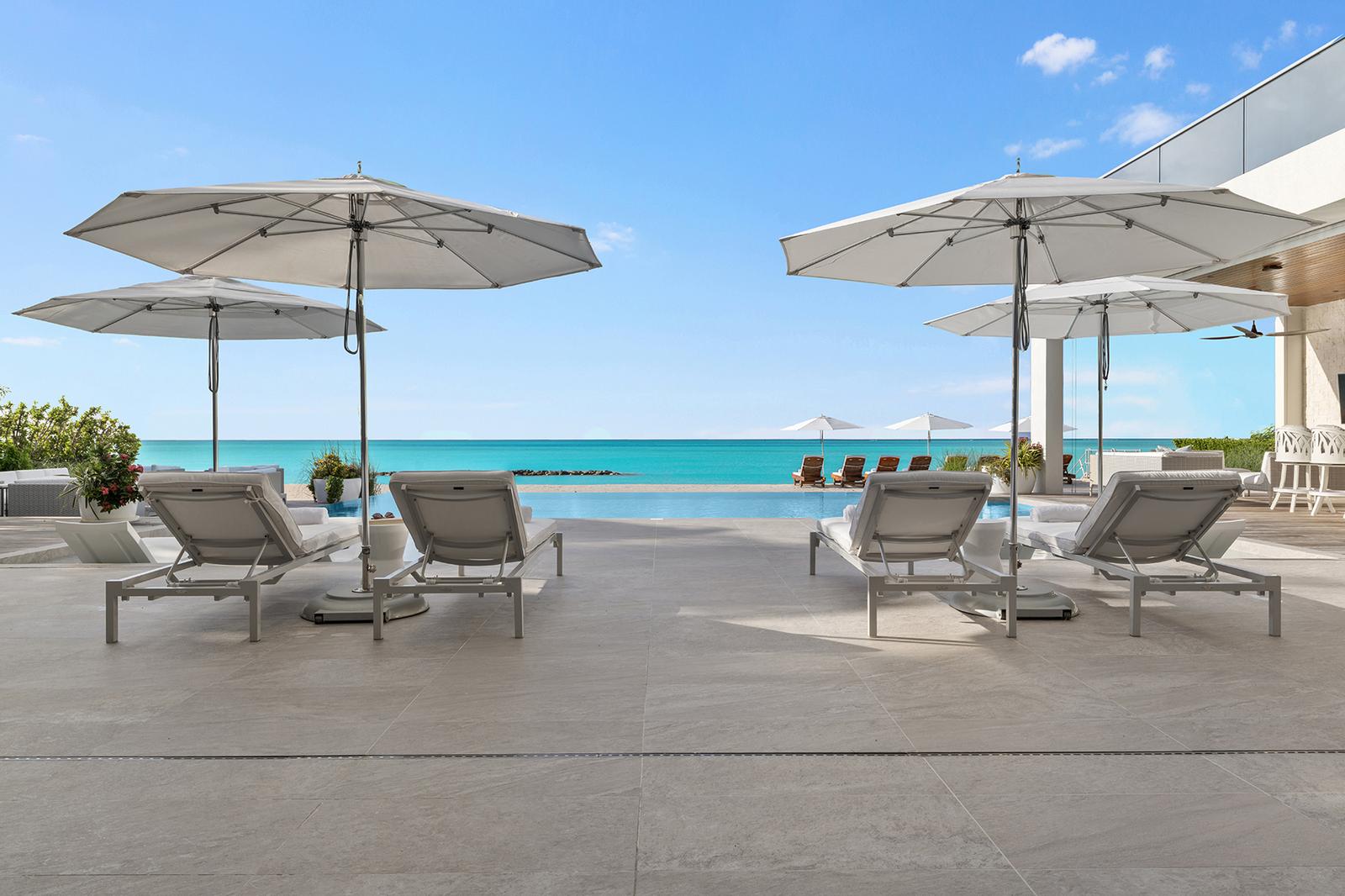 Cordial Cay Villa in Providenciales, Turks and Caicos Islands — photo 4