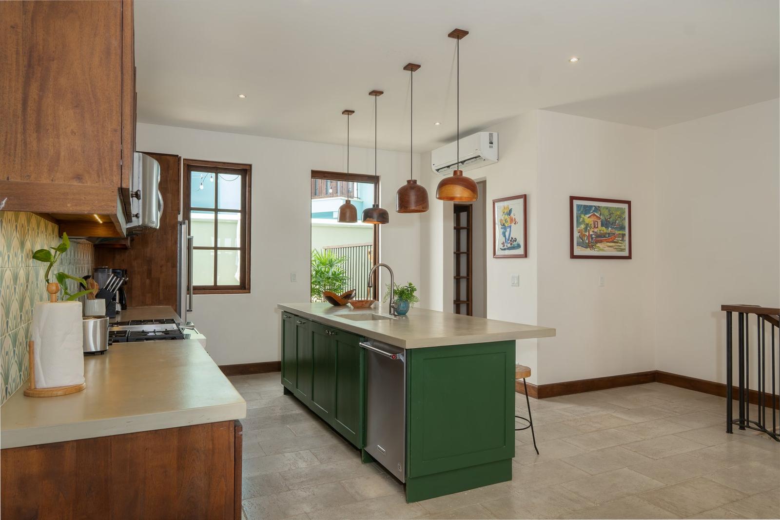 4 Bedroom Ocean-View Home in Las Catalinas — photo 5