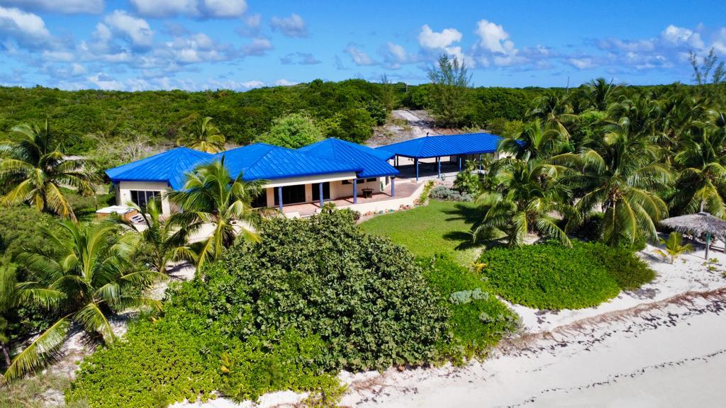 Lot D, Port Howe, Beachfront Retreat — photo 2