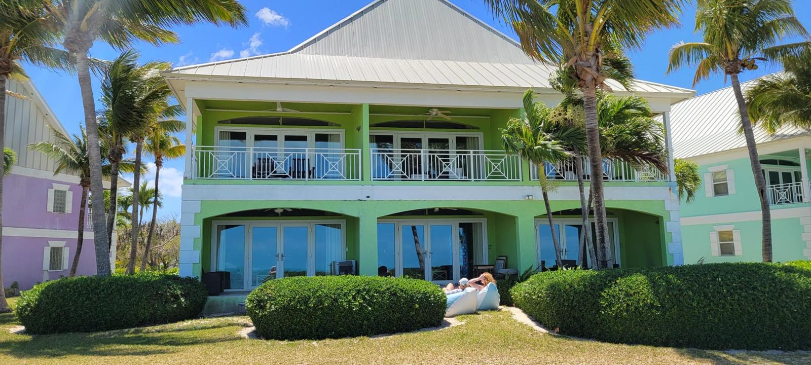 1 bedroom Apartment for sale — OLD BAHAMA BAY/WEST END in Grand Bahama, The Bahamas — photo 2