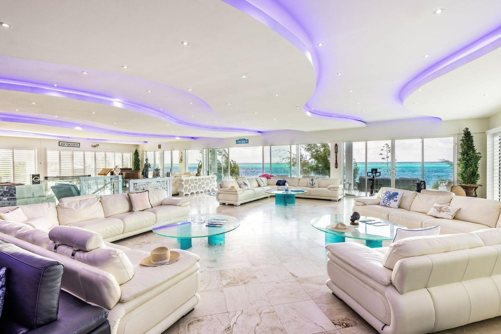 GRACE BAY BEACH ESTATE — photo 5