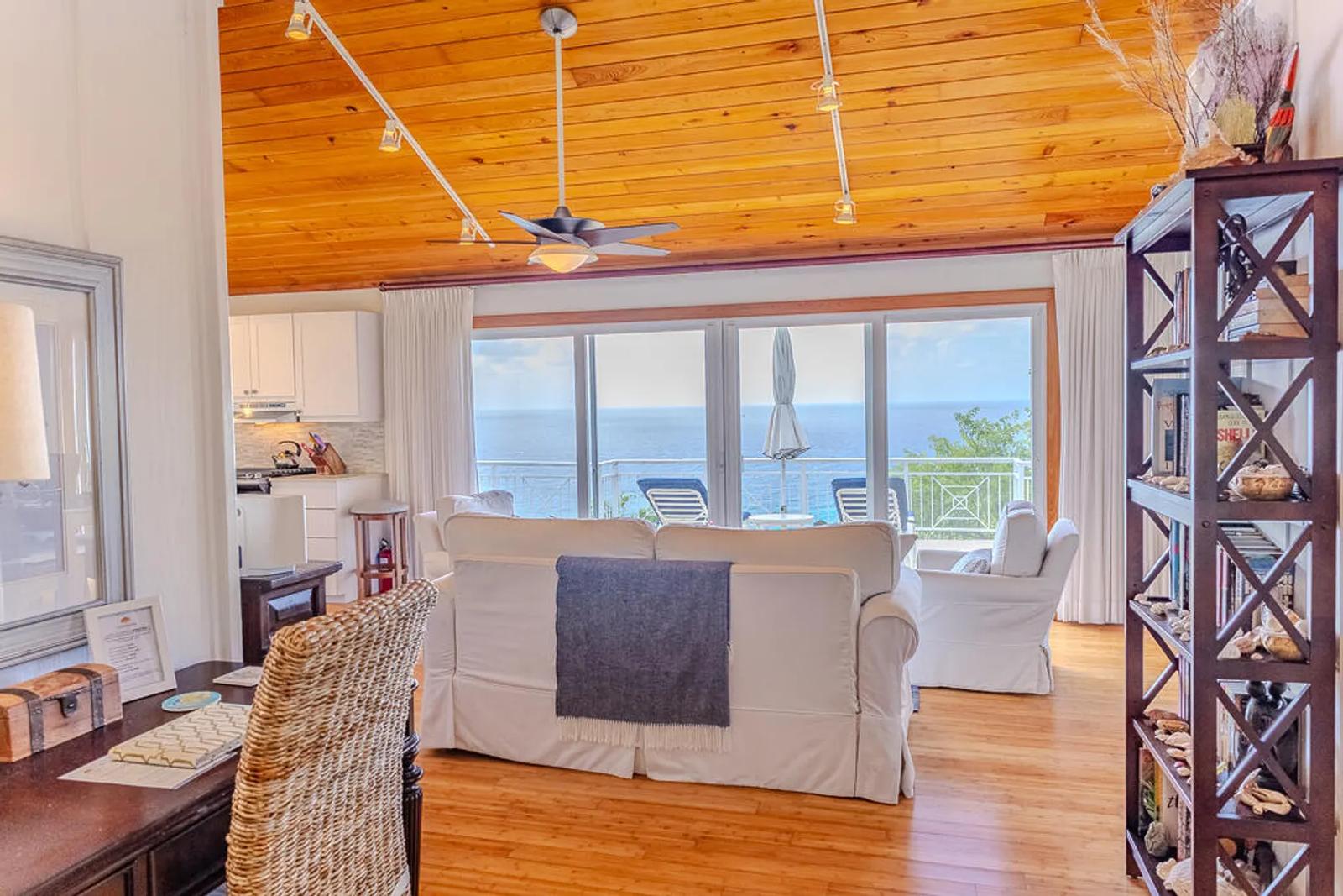 Ballena Blue - 3 Bed 3 Bath Villa with Pool and Panoramic Views — photo 5