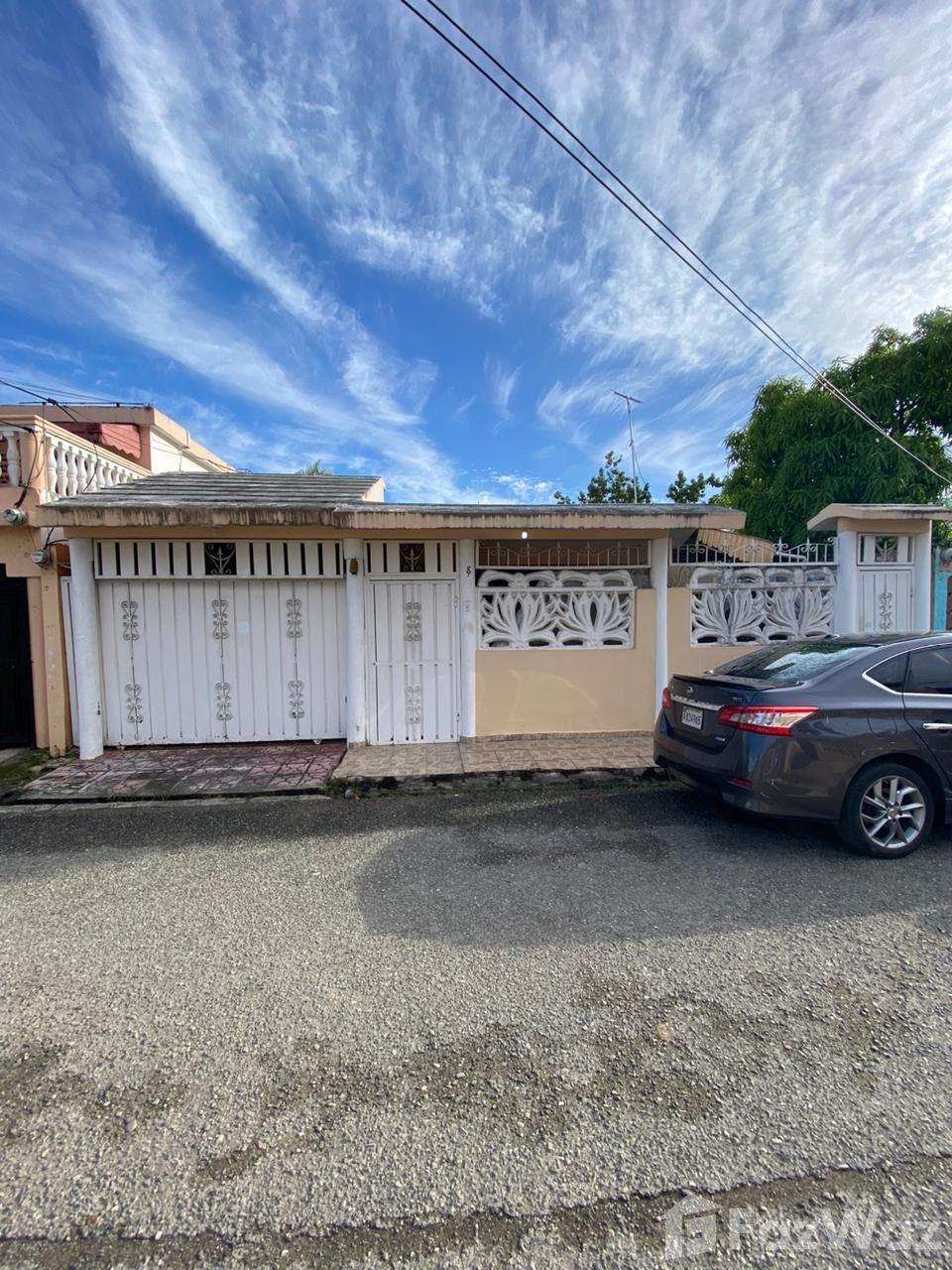 Beautiful House for Sale in Lucerna — photo 1