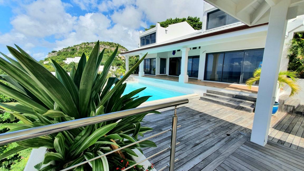 4-bedroom villa in Pelican Key with gym, sauna and ocean view — photo 3