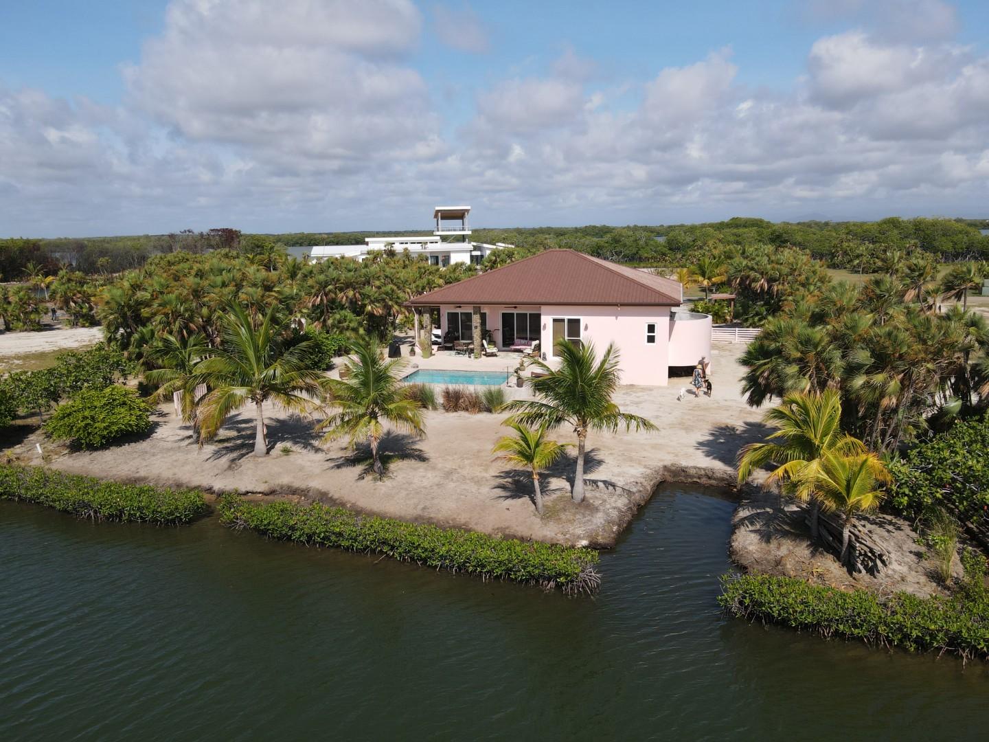 New Construction Waterfront Home in Naia Resort, Placencia Peninsula Belize — photo 3