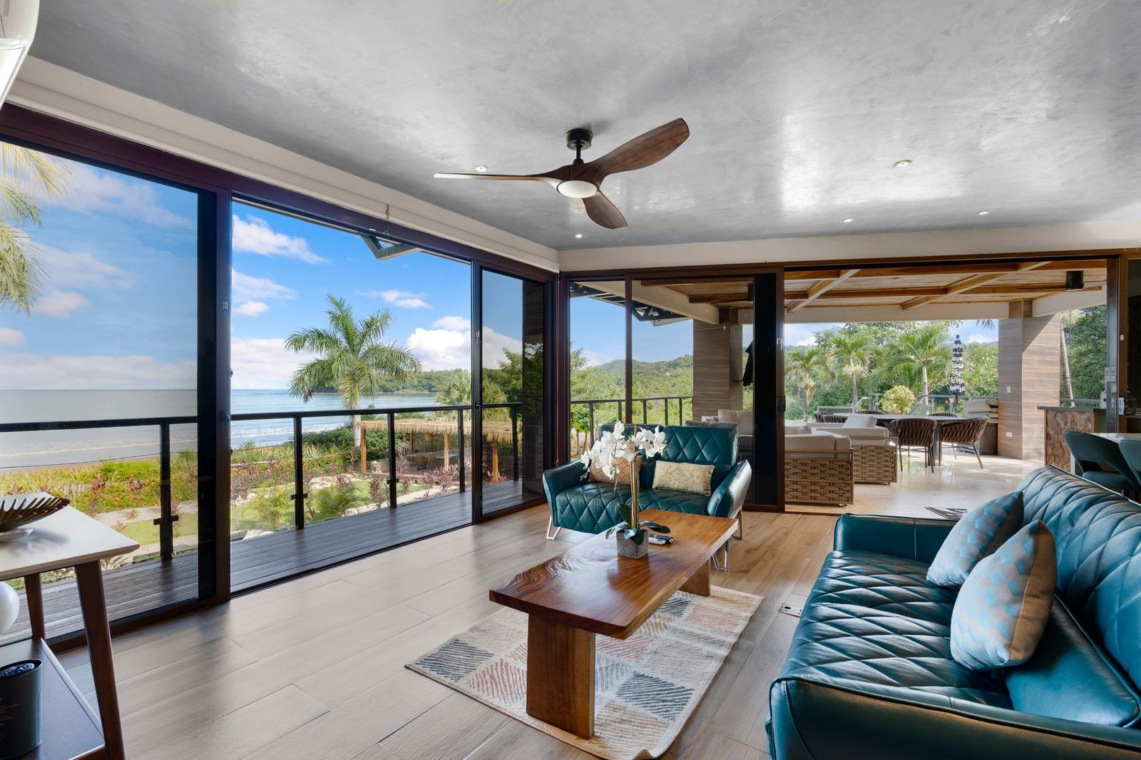 5 Bedroom Beachfront Home for Sale, Playa Potrero, Guanacaste, Costa Rica — photo 5