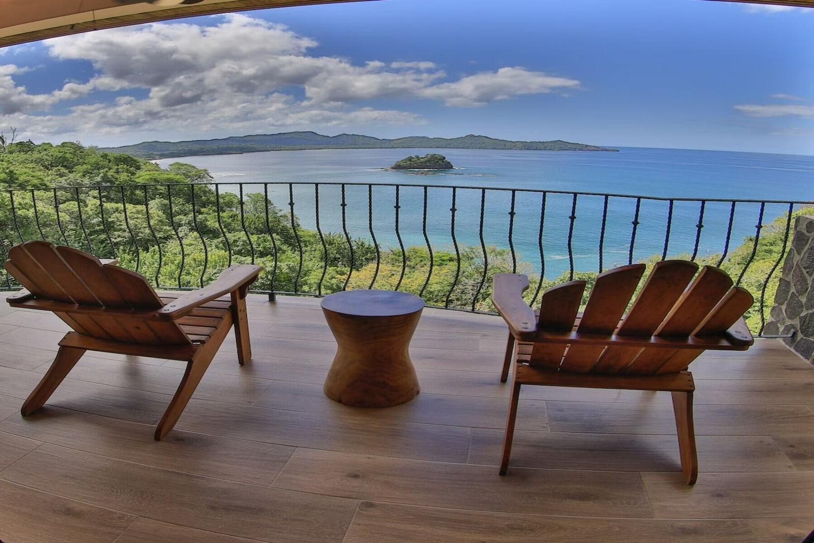 3 Bedroom Condo for Sale, Flamingo Towers, Flamingo, Guanacaste, Costa Rica — photo 1