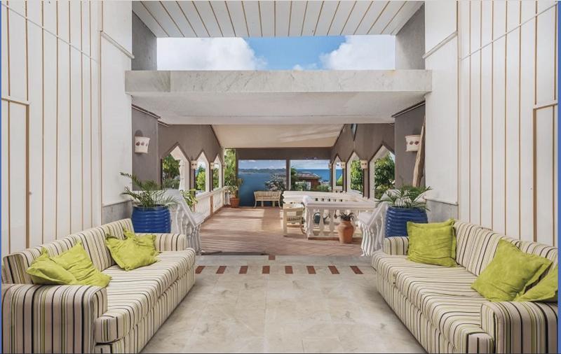 2-bedroom condo in Cupecoy, Sint Maarten with terrace and jacuzzi — photo 5