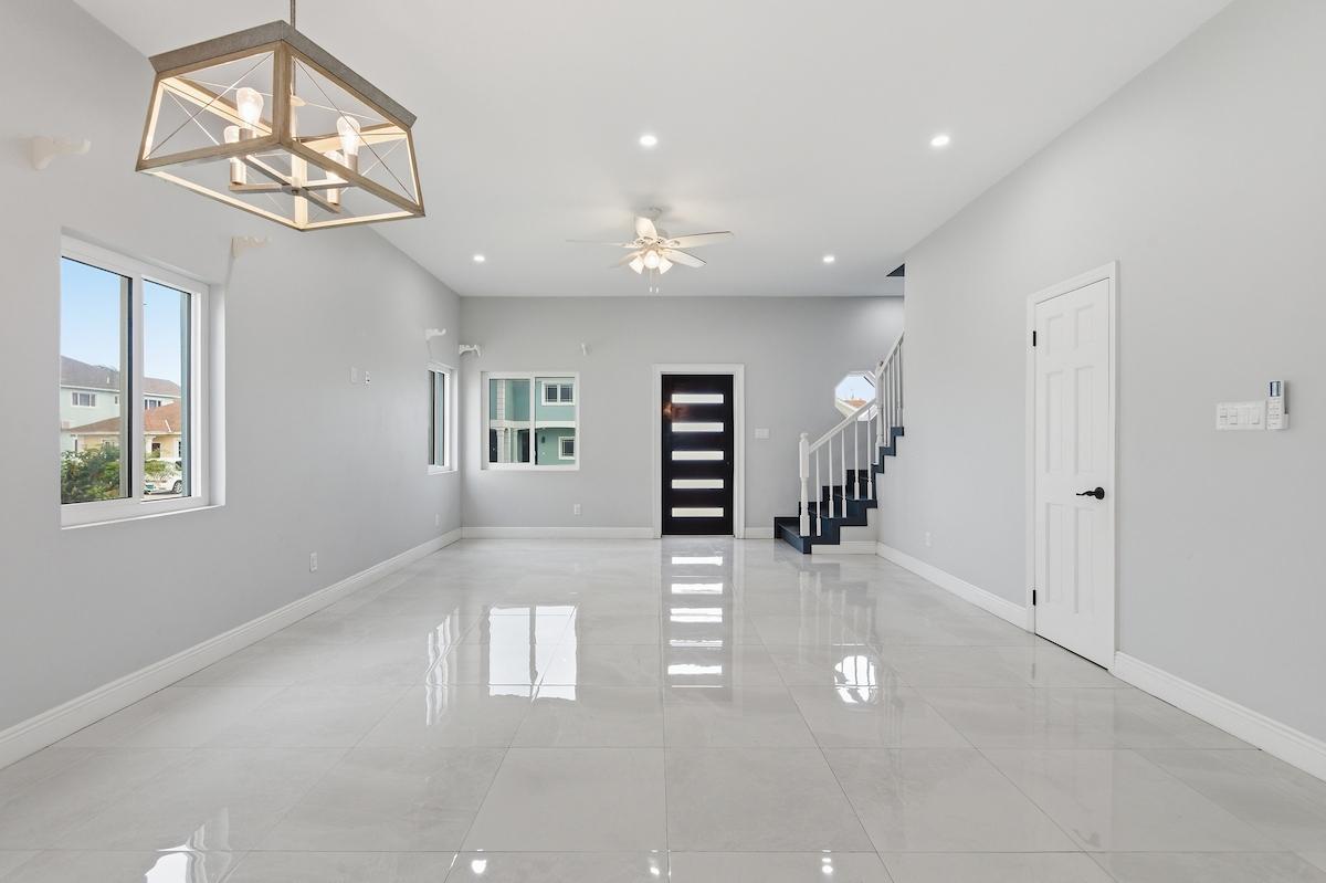 2-bedroom apartment in West Winds, Nassau (gated community) — photo 3