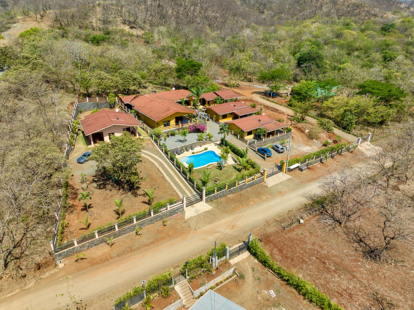 14 Bedroom Compound for Sale, Villareal, Tamarindo — photo 2