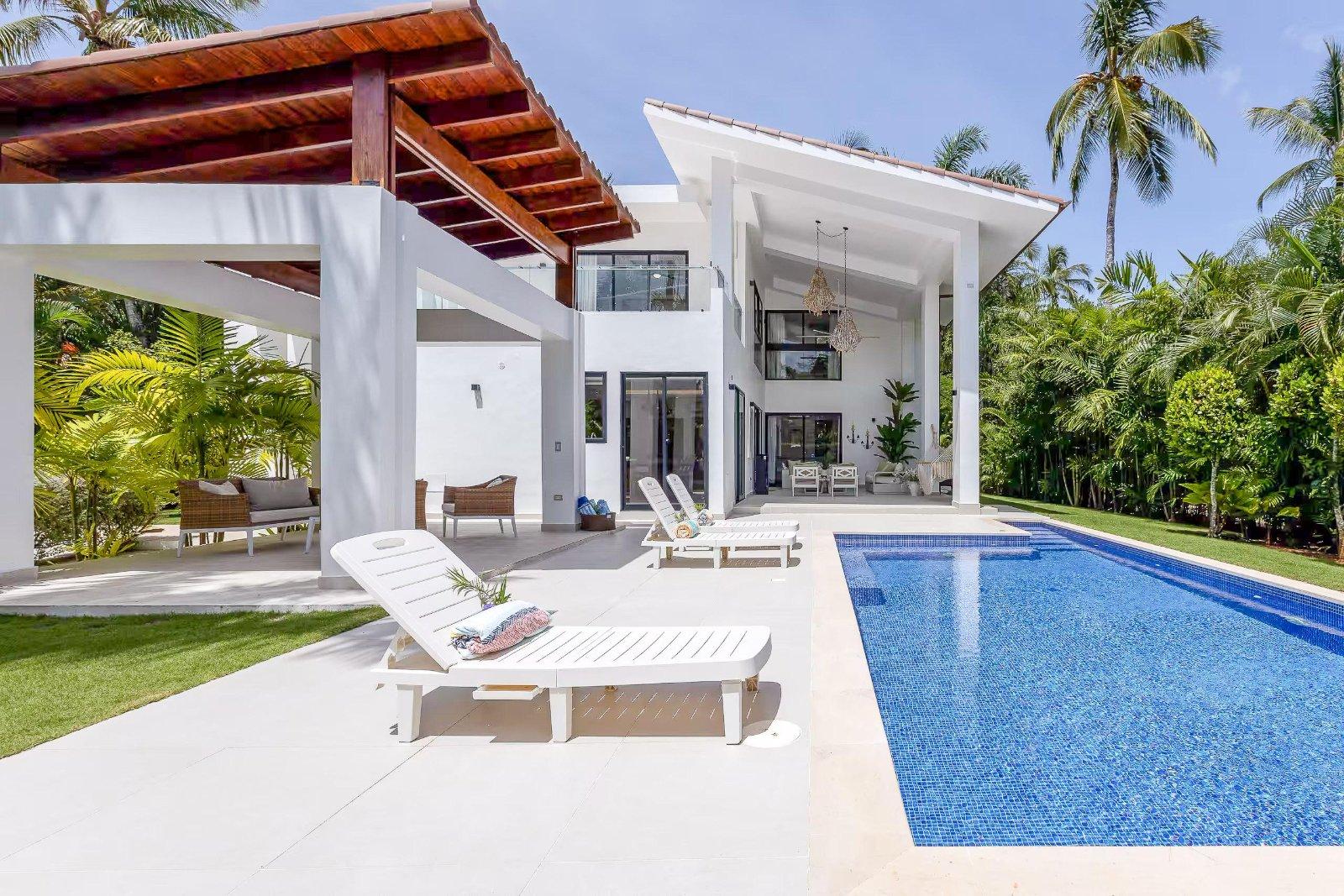 4-bedroom villa in Las Terrenas — photo 1