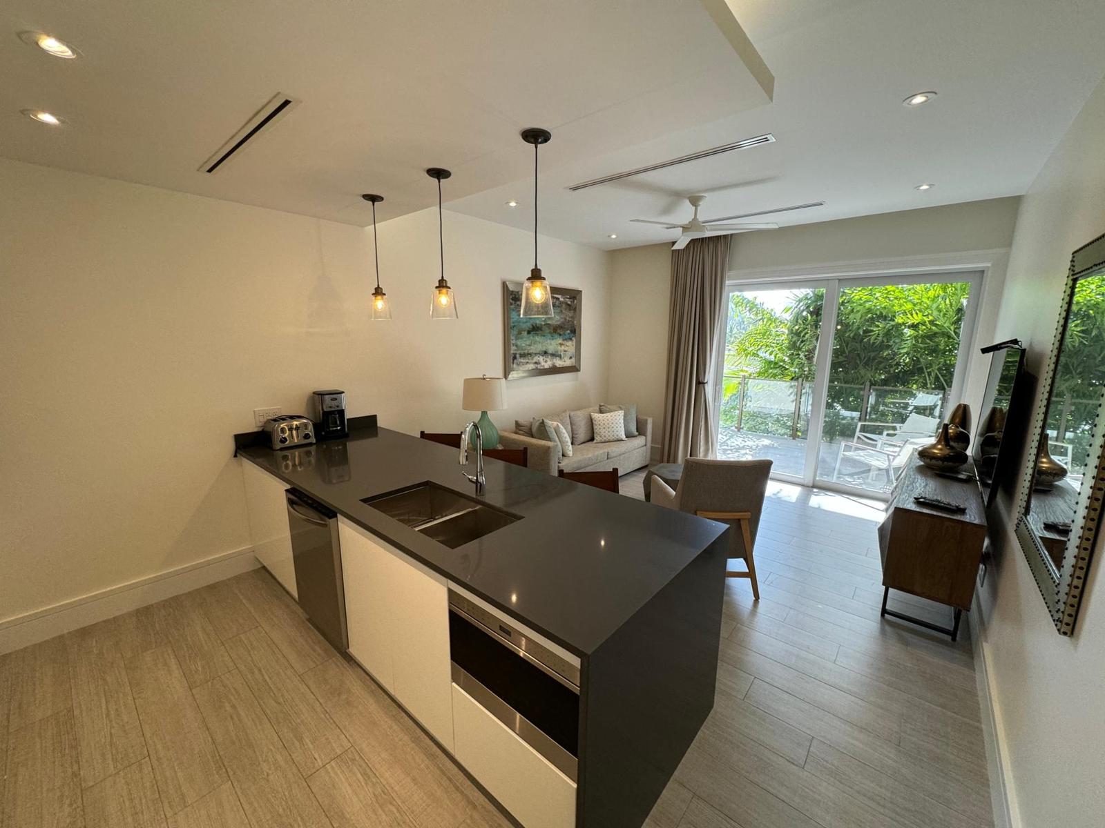 1-bedroom apartment in Paradise Island, Nassau — photo 4