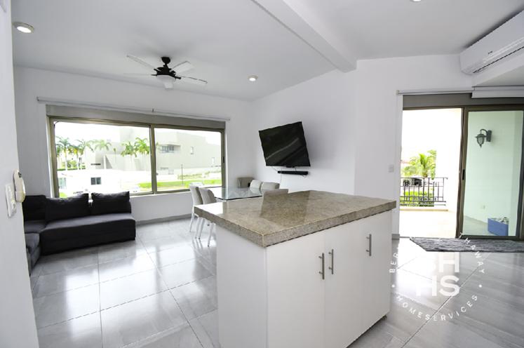 Isla Dorada Cancun 2BR Condo — photo 4
