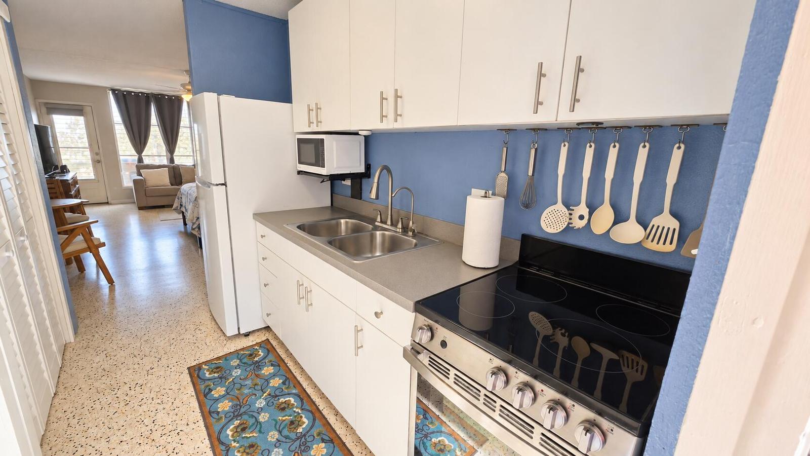 New Listing Condo Rental Golden Rock CO — photo 2