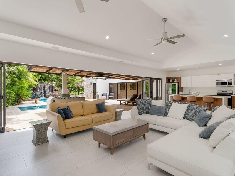 4 Bedroom Villa for Sale, Los Almendros, Hacienda Pinilla, Guanacaste, Costa Rica — photo 2