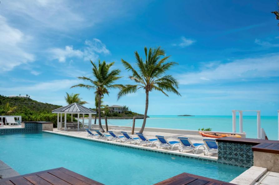 Villa de Ligera Stunning 6BR Oceanfront — photo 2