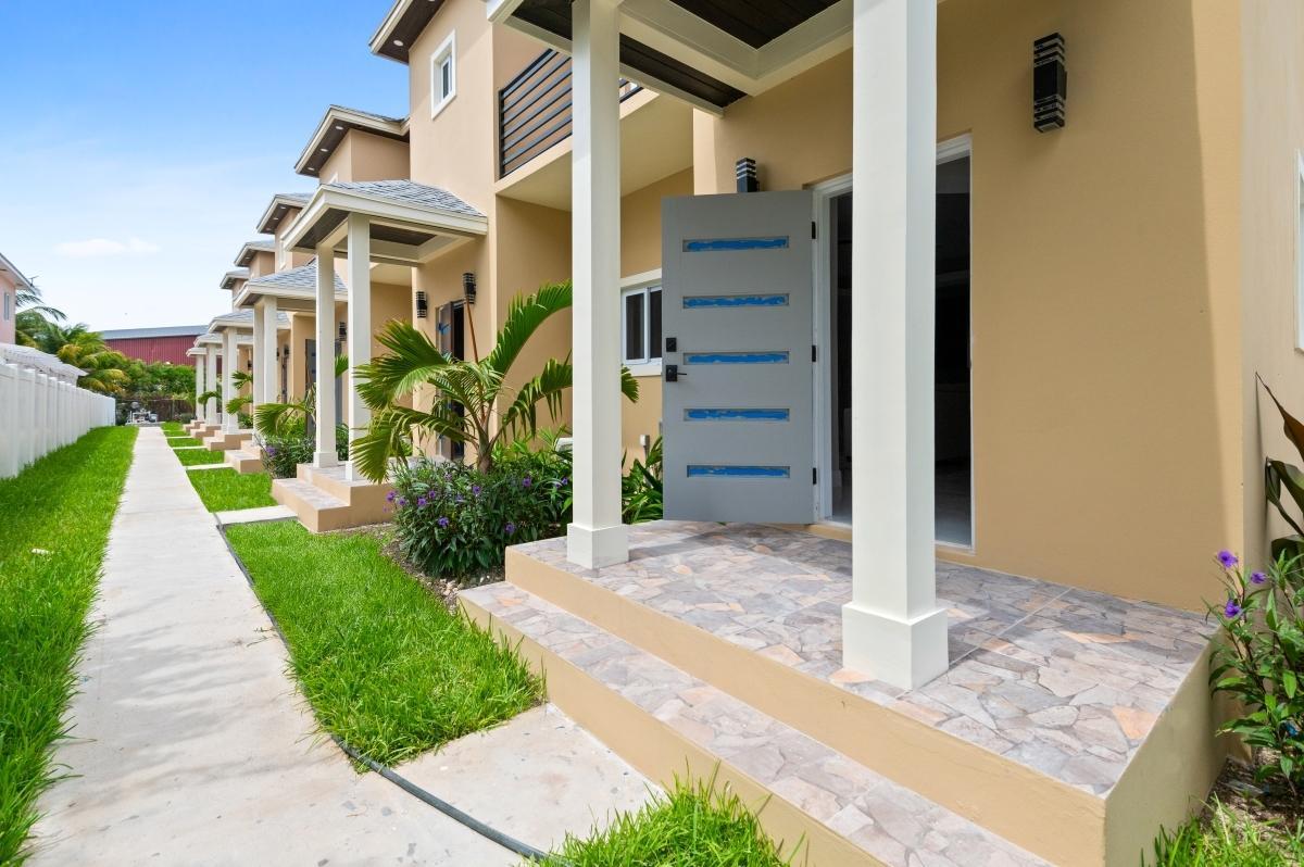 2 bedroom Apartment for sale on KINGFISH ROAD in Nassau / New Providence, The Bahamas — photo 1