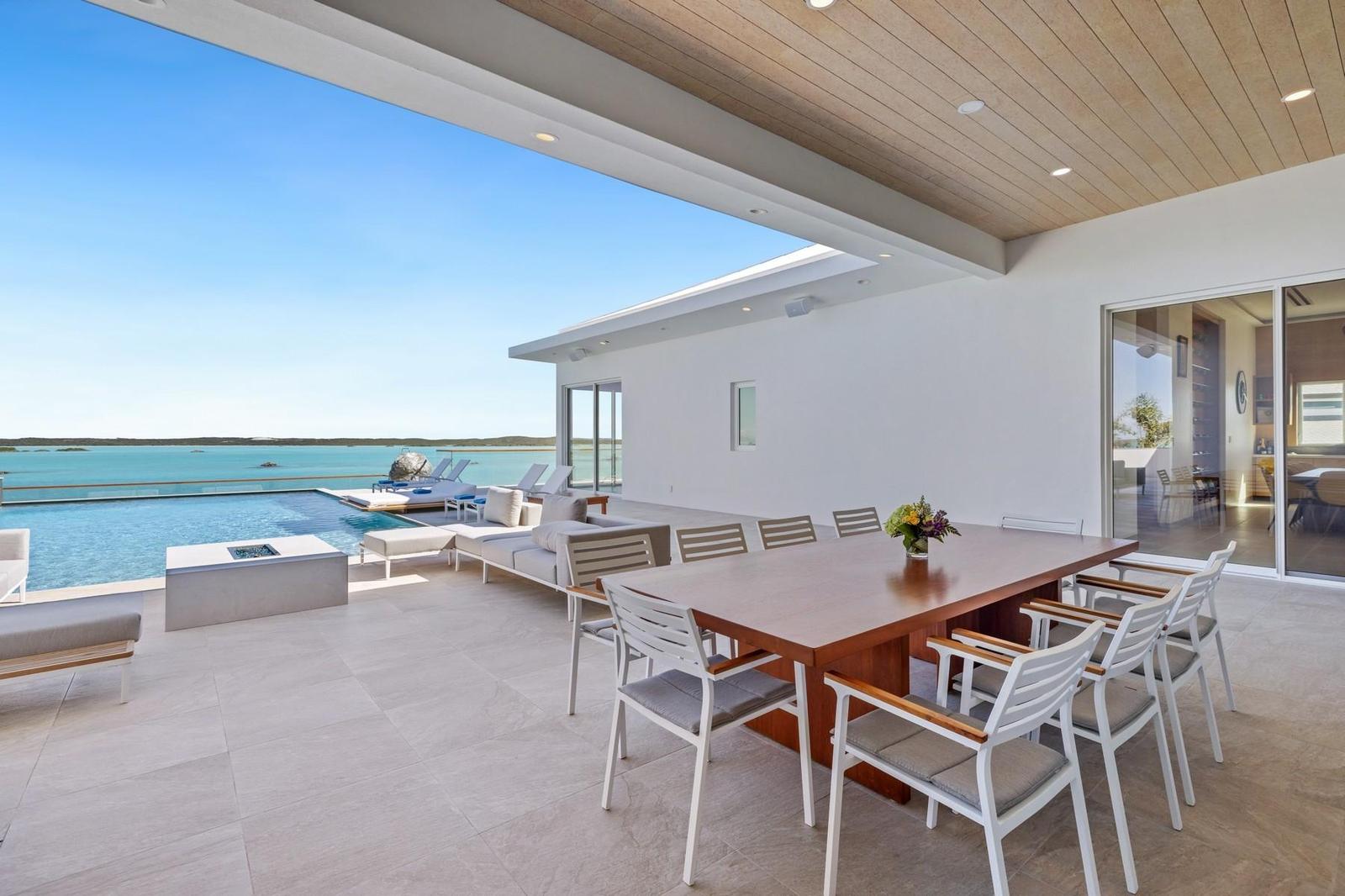 Ocean Breeze Villa — photo 4