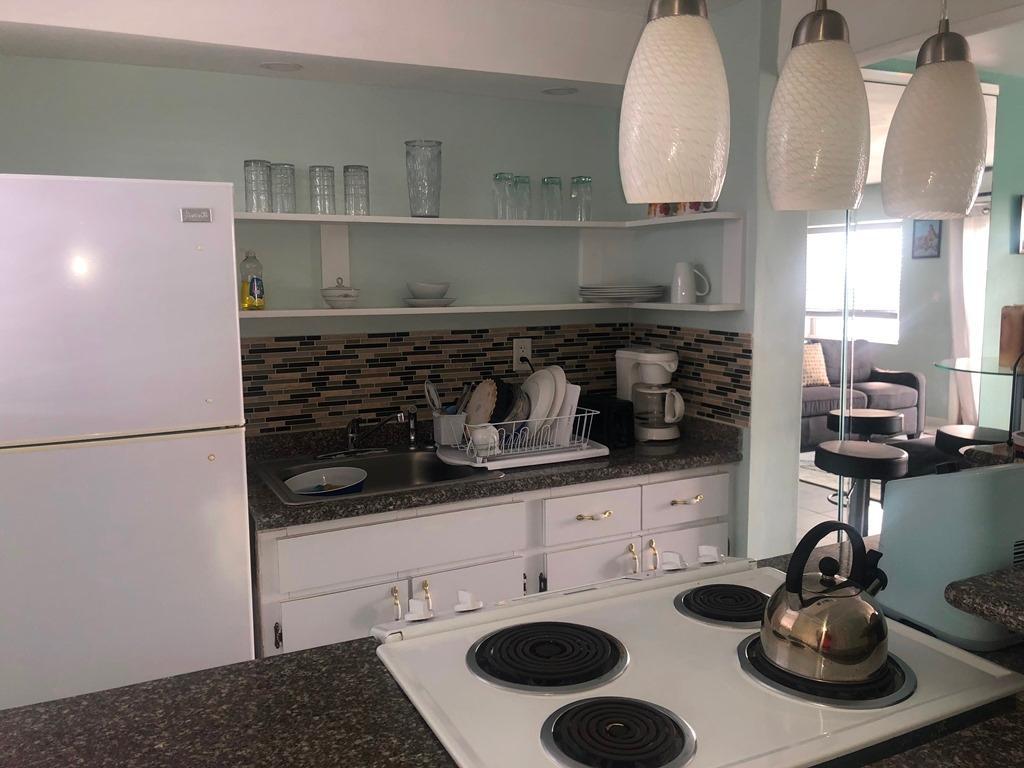 1-bedroom apartment in Harbour House Towers, Grand Bahama — photo 3