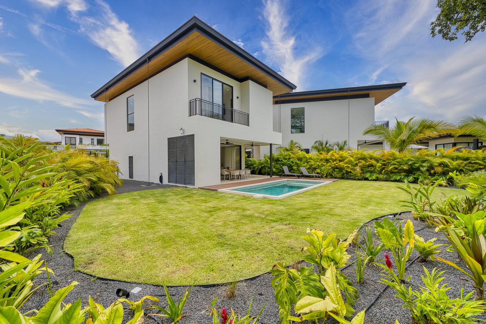 4 Bedroom Luxury Townhome for Sale, Hacienda Pinilla, Tamarindo, Guanacaste, Costa Rica — photo 1