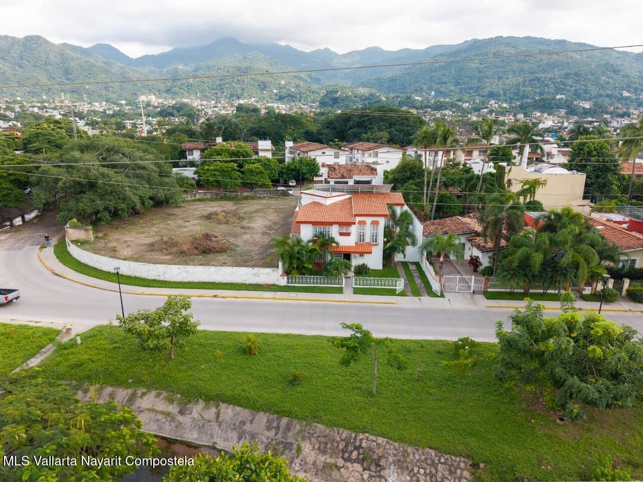 4 Bedroom House for Sale, Las Gaviotas, Puerto Vallarta, Mexico — photo 3