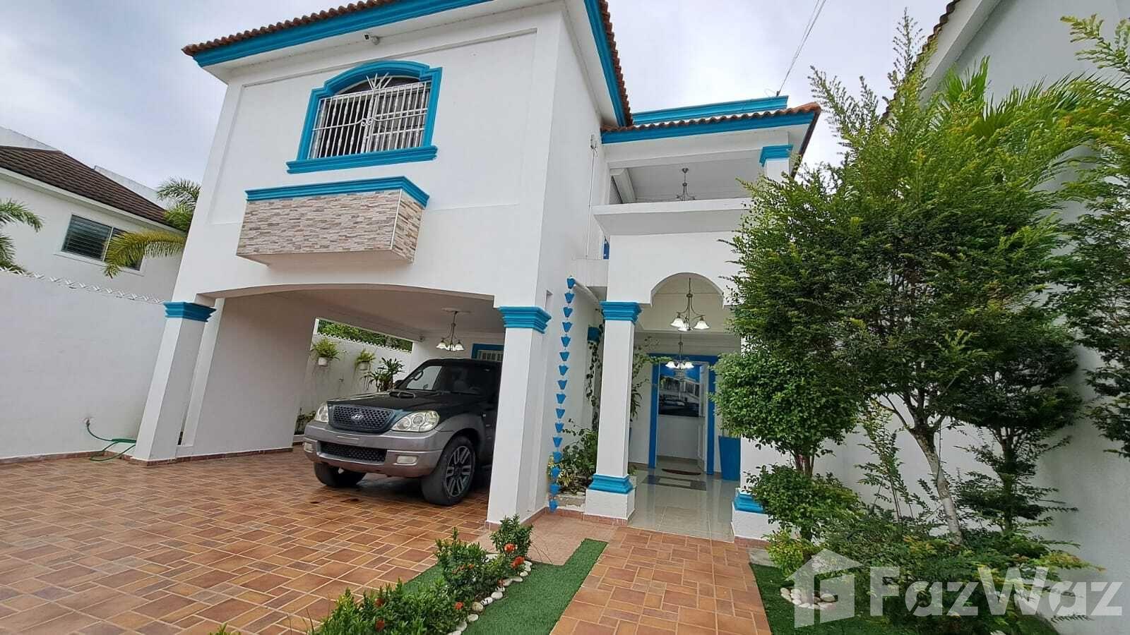 Beautiful House in Luxury Area, Santiago De Los Caballeros — photo 1