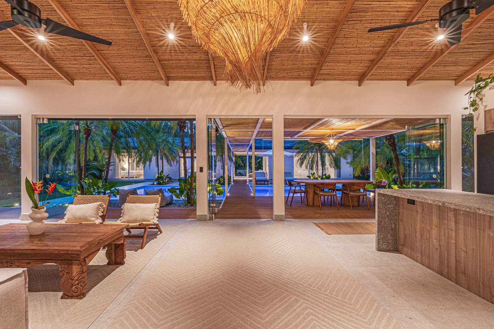 3 Bedroom Luxury Villa for Sale in Uvita, Costa Rica — photo 1