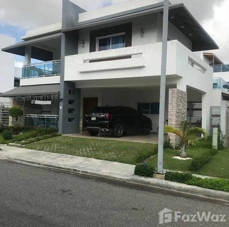 4 Bedroom Villa for Sale in San Cristobal — photo 2