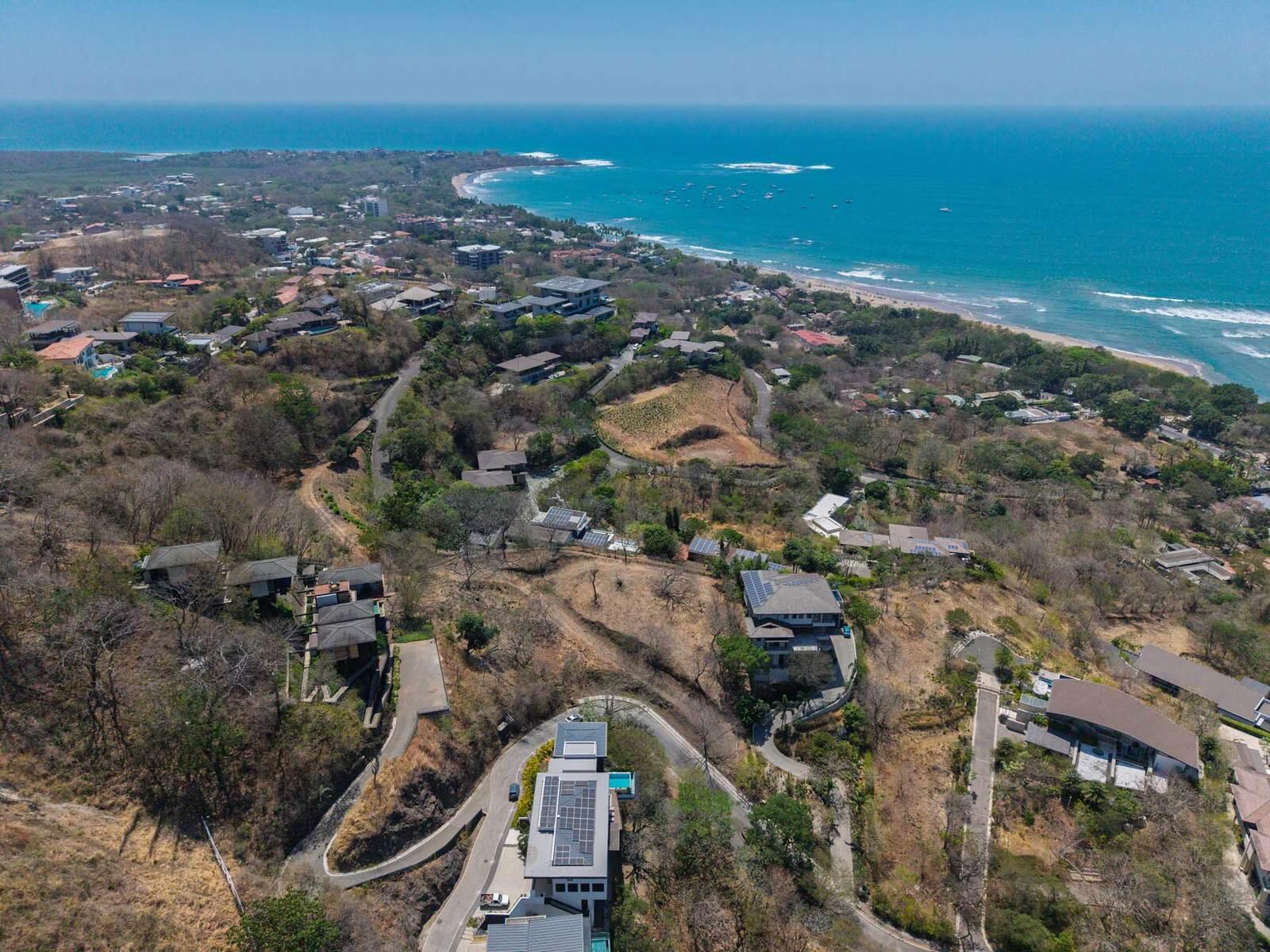 2,055 Sq M Lot for Sale, Senderos, Tamarindo, Guanacaste, Costa Rica — photo 3