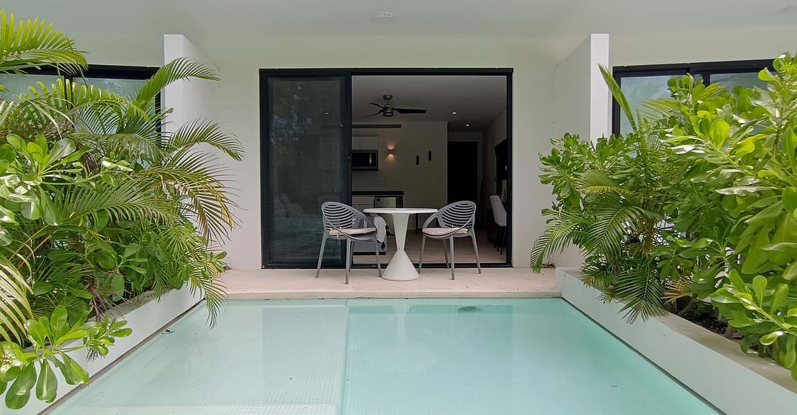 Swim Up Studio for Sale, Central Park Lagunas, Tulum, Mexico — photo 4