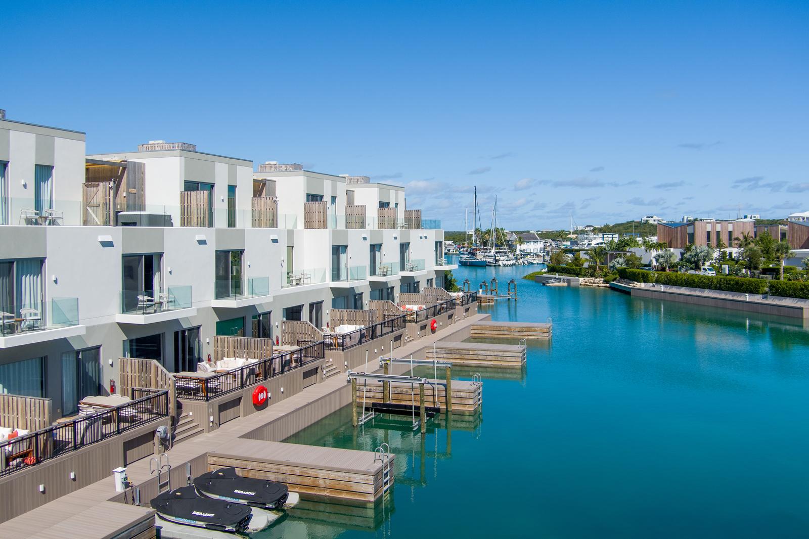 Boathouse at SouthBank Marina — photo 1