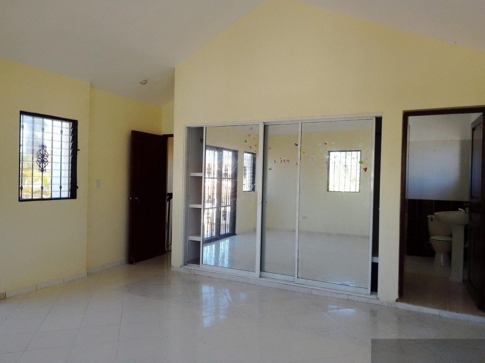 4-Bedroom House in Jardines del Atlántico, Puerto Plata — photo 4