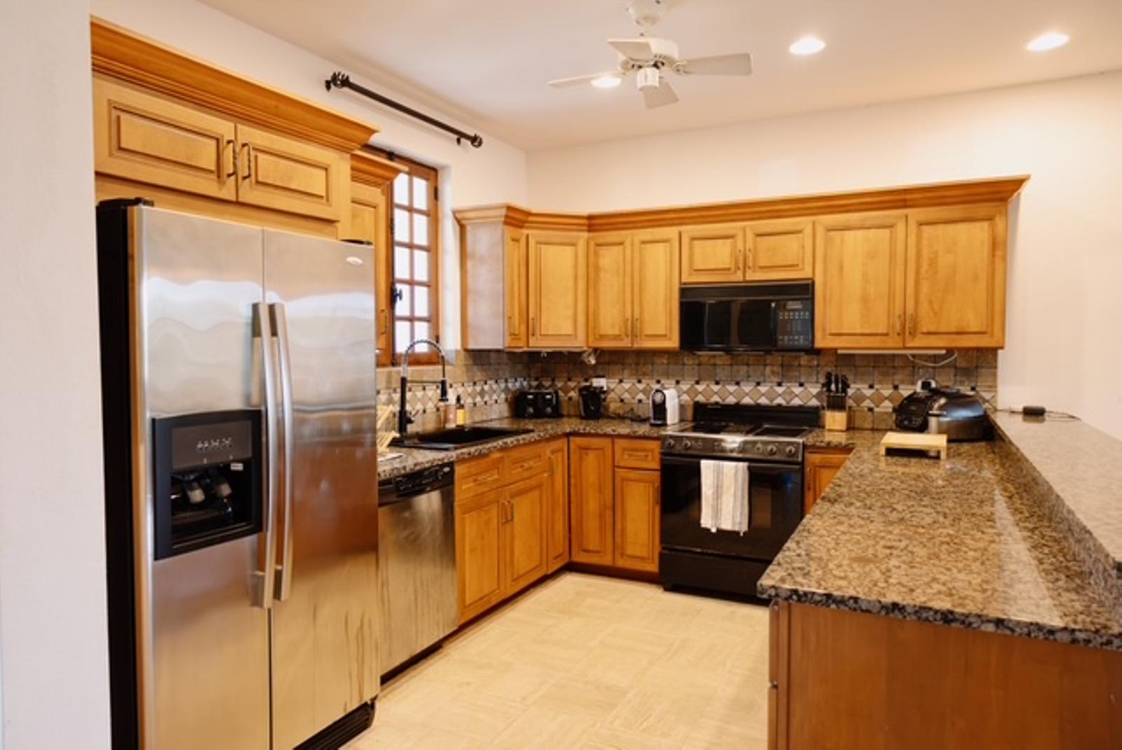 4 Bed Townhouse, GB Yacht Club - MLS 68892 — photo 3