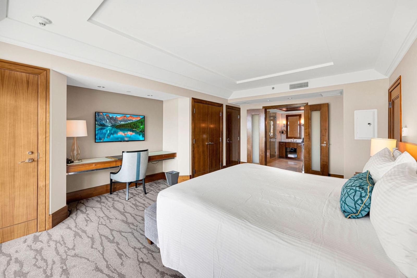 1-bedroom condo in The Reef, Atlantis — photo 1