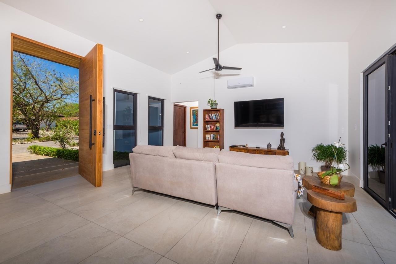 5 Bedroom Luxury Home for Sale, Los Almendros, Hacienda Pinilla, Guanacaste, Costa Rica — photo 5