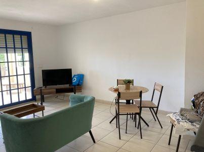 1 bedroom les marines — photo 3